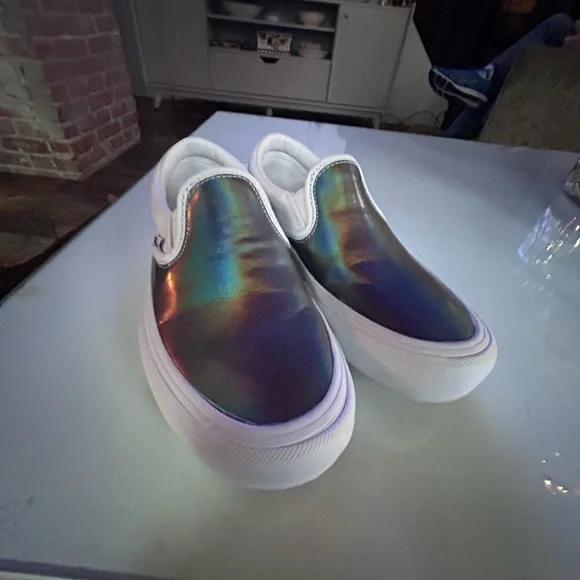 Vans Silver Slip-On Shoes EUC White with Iridescent Shiny Top and Fabulous Fit - Picture 10 of 13
